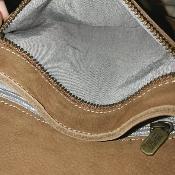 Roots mini saddle cross body nubuck leather - Picture 4 of 7